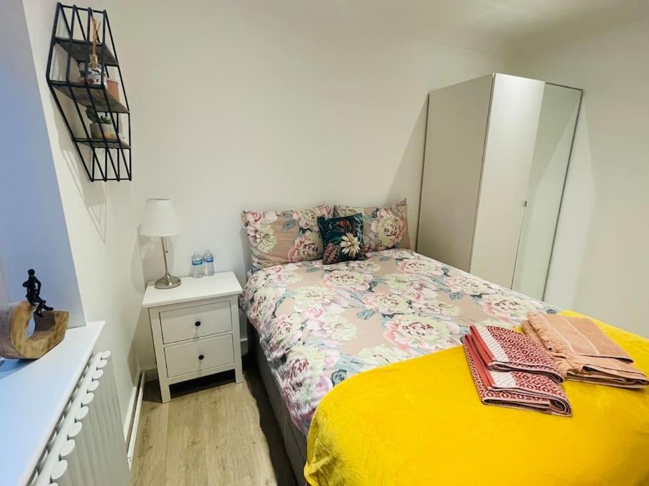 Rooms In A Beautiful House With Free On St Parking Brighton ภายนอก รูปภาพ